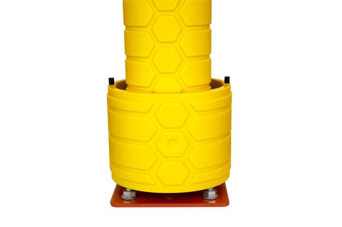 VISIPLAS AX140 Pallet Deflector on Front upright of pallet rack with protector.